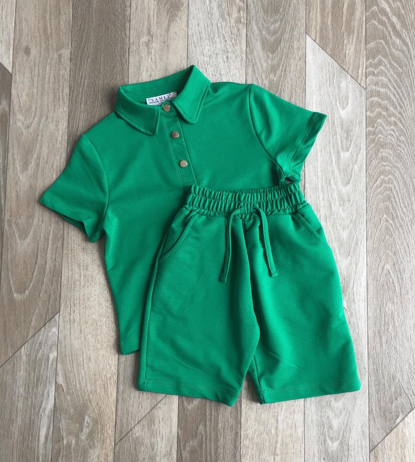 Two-Piece Shorts Set - Green