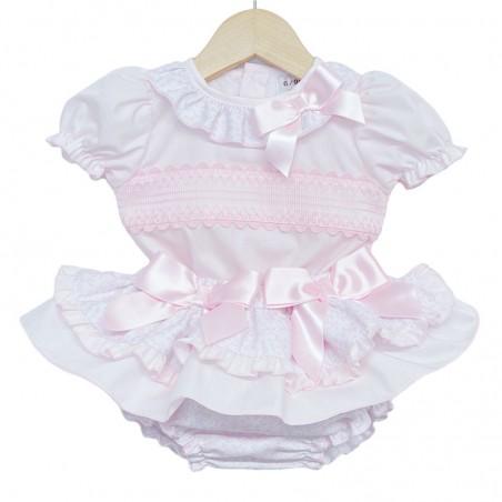 waffle skirt and t-shirt